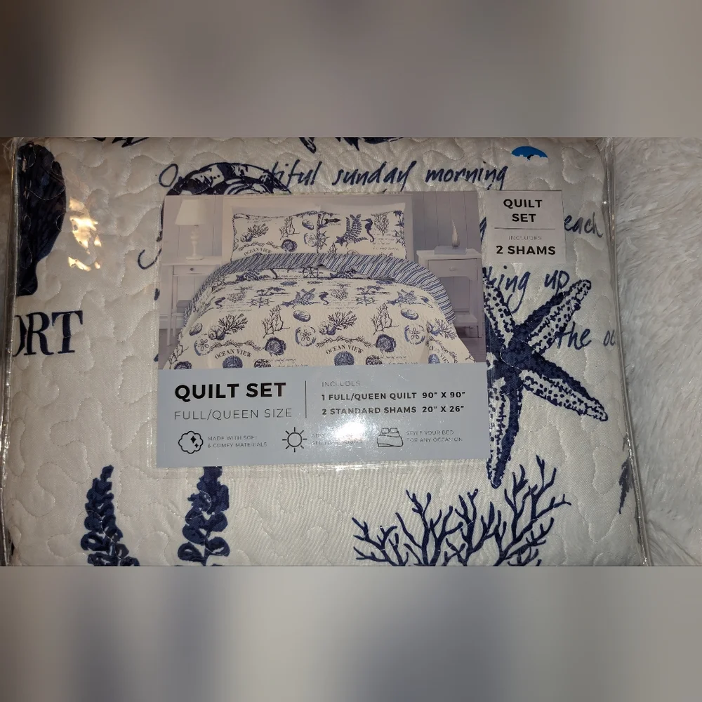 Coastal Theme Quilt with Shams Full/Queen With Bonus Pillow Blue White NIP - Picture 1 of 11
